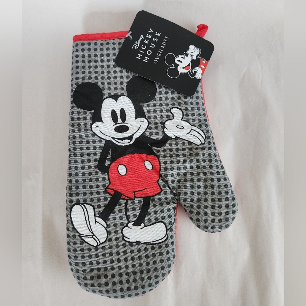Disney Mickey Mouse Oven Mitt